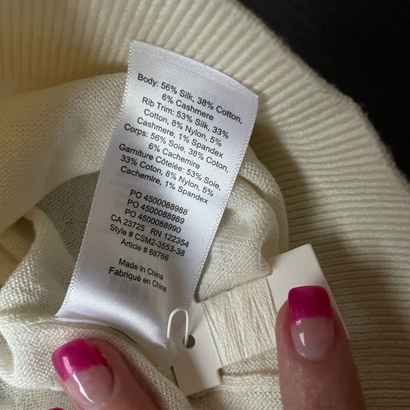 Aritzia Sunday Best Argo Cashmere Silk Sweater shirt XXS XS Sold Out $78 Wilfred - Picture 6 of 6